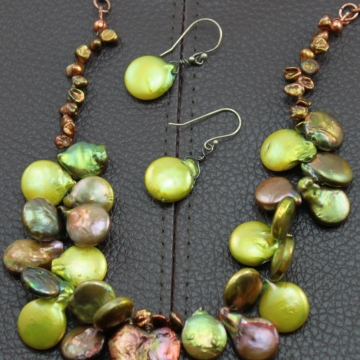 #198, Rustic Rich Copper Pearl Heart Necklace & Earrings Set